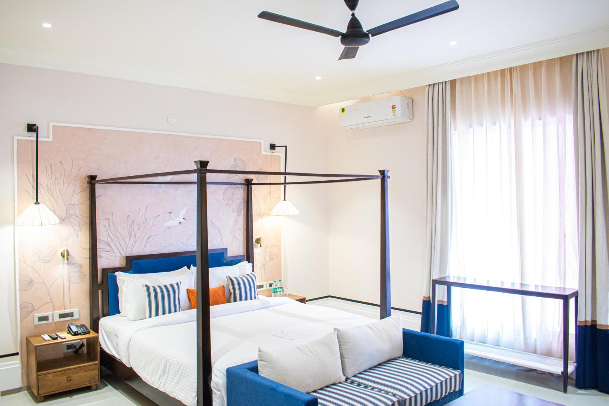 The Sierra - By The Lake Udaipur Exterior photo