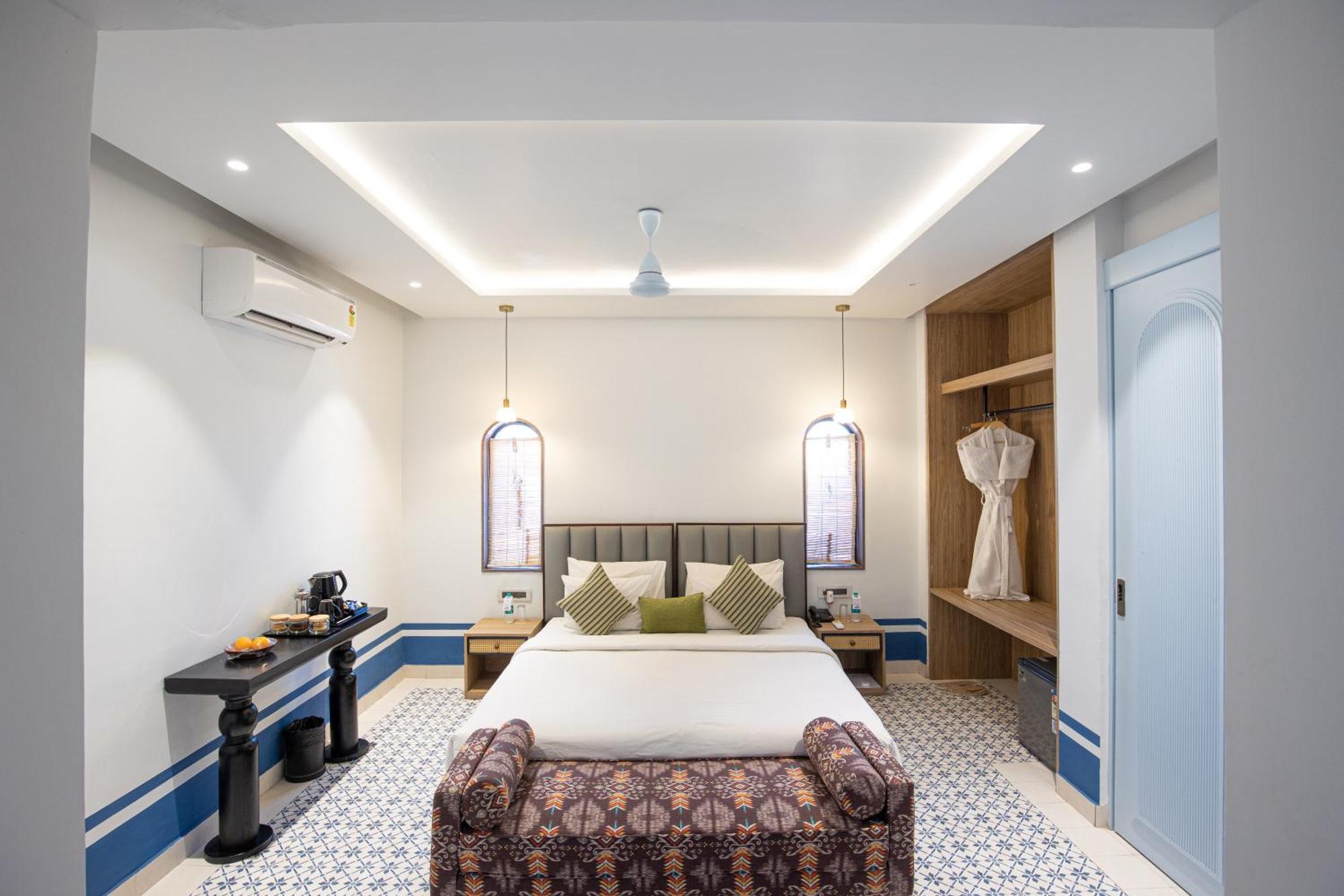 The Sierra - By The Lake Udaipur Exterior photo